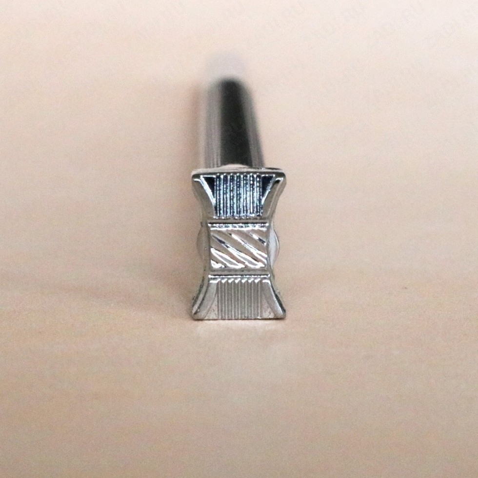 Штамп для кожи X513 11.5х7мм Япония